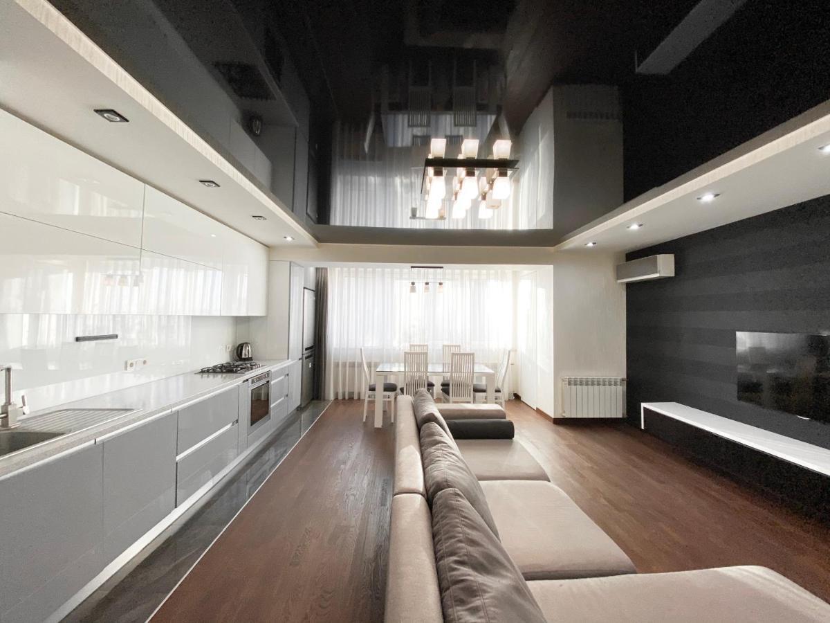 Luxury 2-Bedroom River View Dnipro Dış mekan fotoğraf