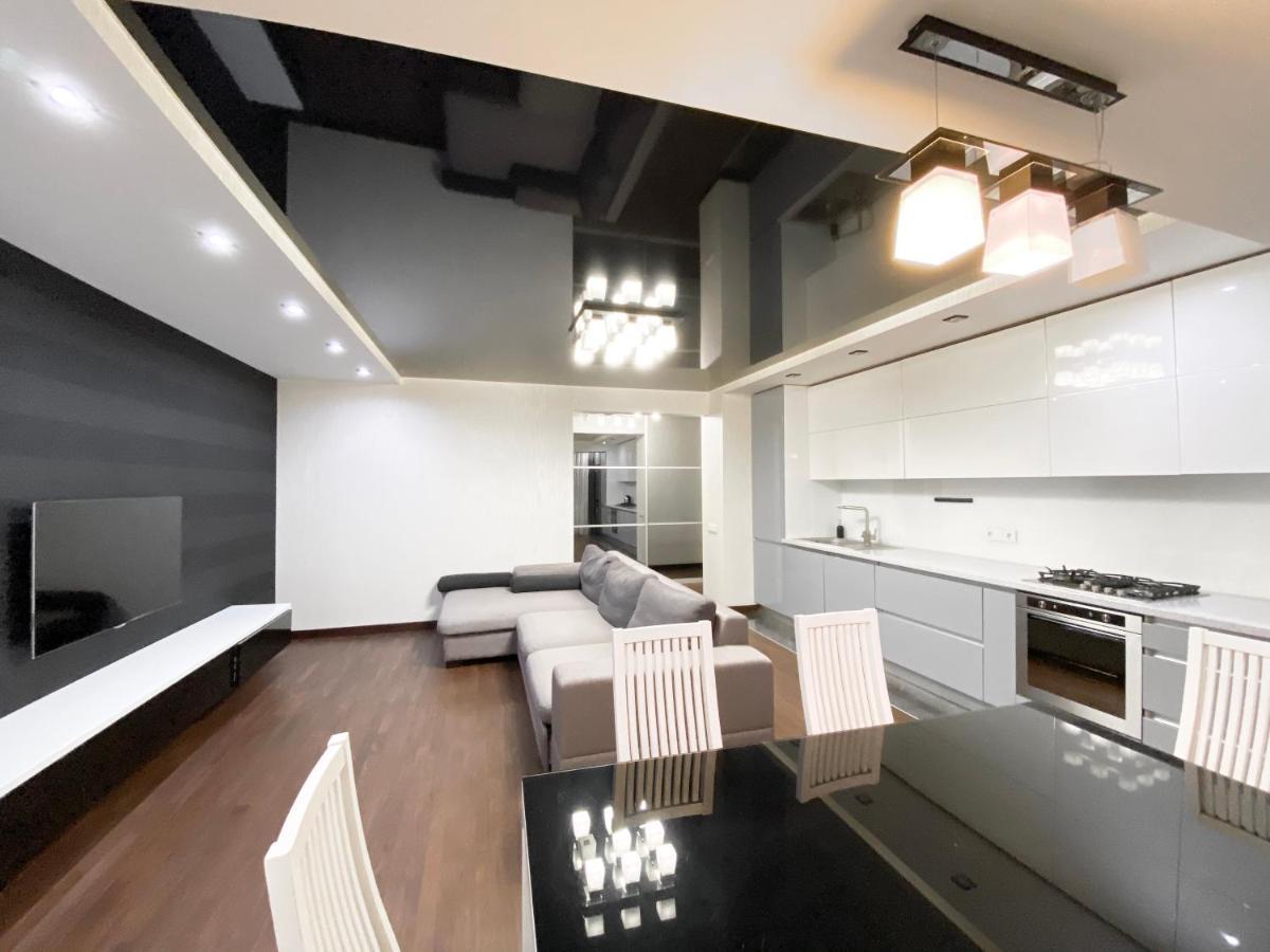 Luxury 2-Bedroom River View Dnipro Dış mekan fotoğraf