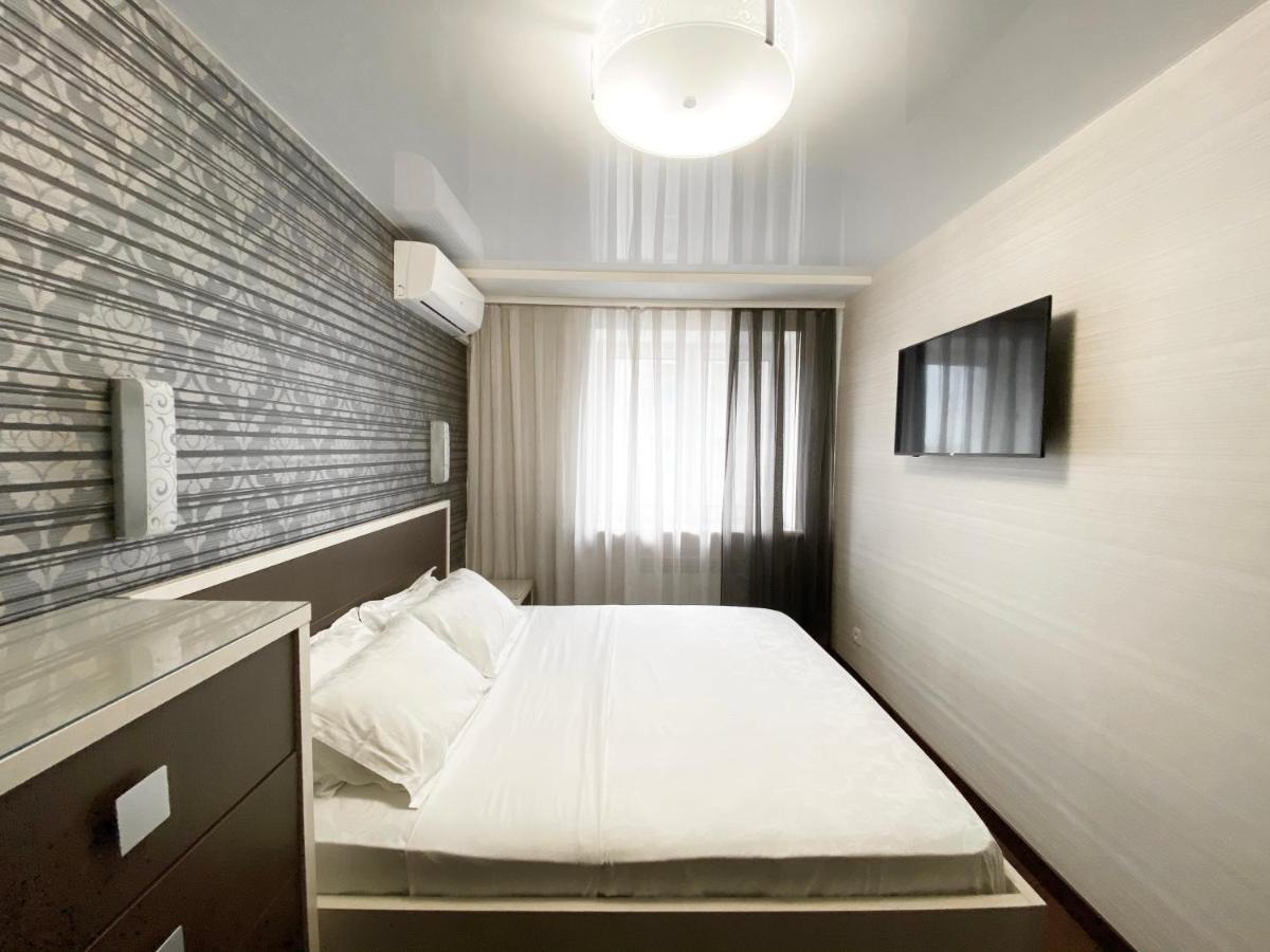 Luxury 2-Bedroom River View Dnipro Dış mekan fotoğraf